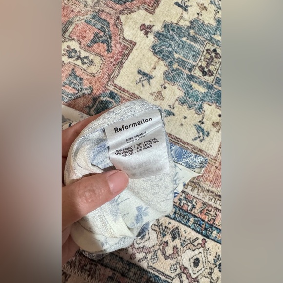 Reformation Margot Skirt in Pompadour, size 2, brand new, never worn. - Picture 12 of 12